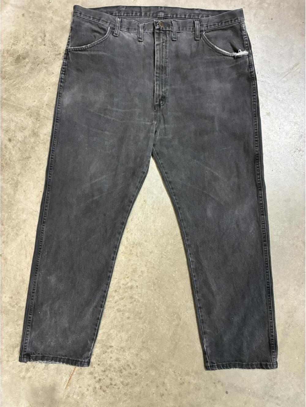 w44 vintage 90s WRANGLER faded black denim jeans nice fade